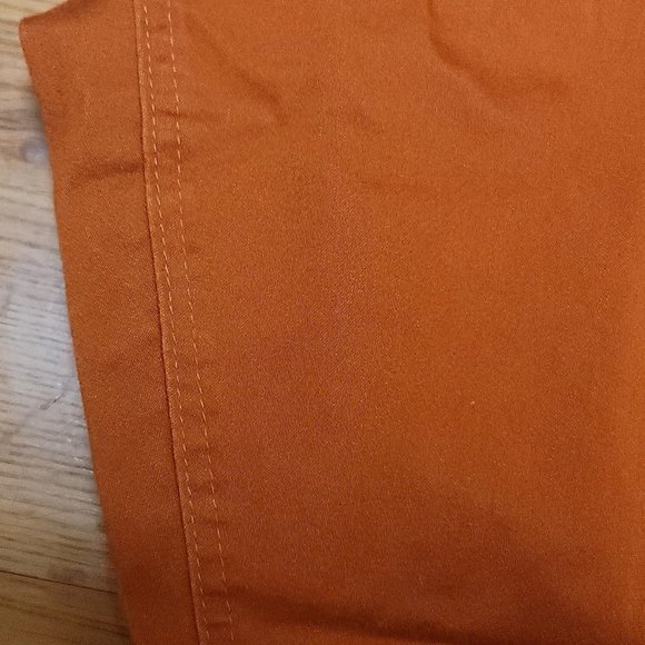 Classic PLUS   High Rise Rust Colored Bootcut Jeans Sized16W - Picture 5 of 13